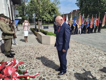 Wieluń: uczcili 234. rocznicę uchwalenia Konstytucji 3 maja